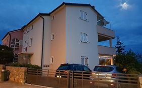 Apartments Vucko